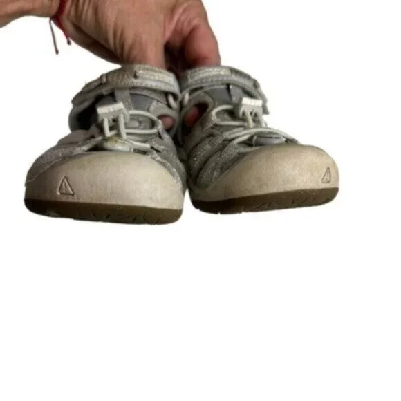 KEEN | Silver & Gray Toddler Waterproof Velcro Closure Sport Sandals Size 11 - Picture 6 of 9